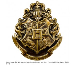 Hogwarts School Crest - Harry Potter